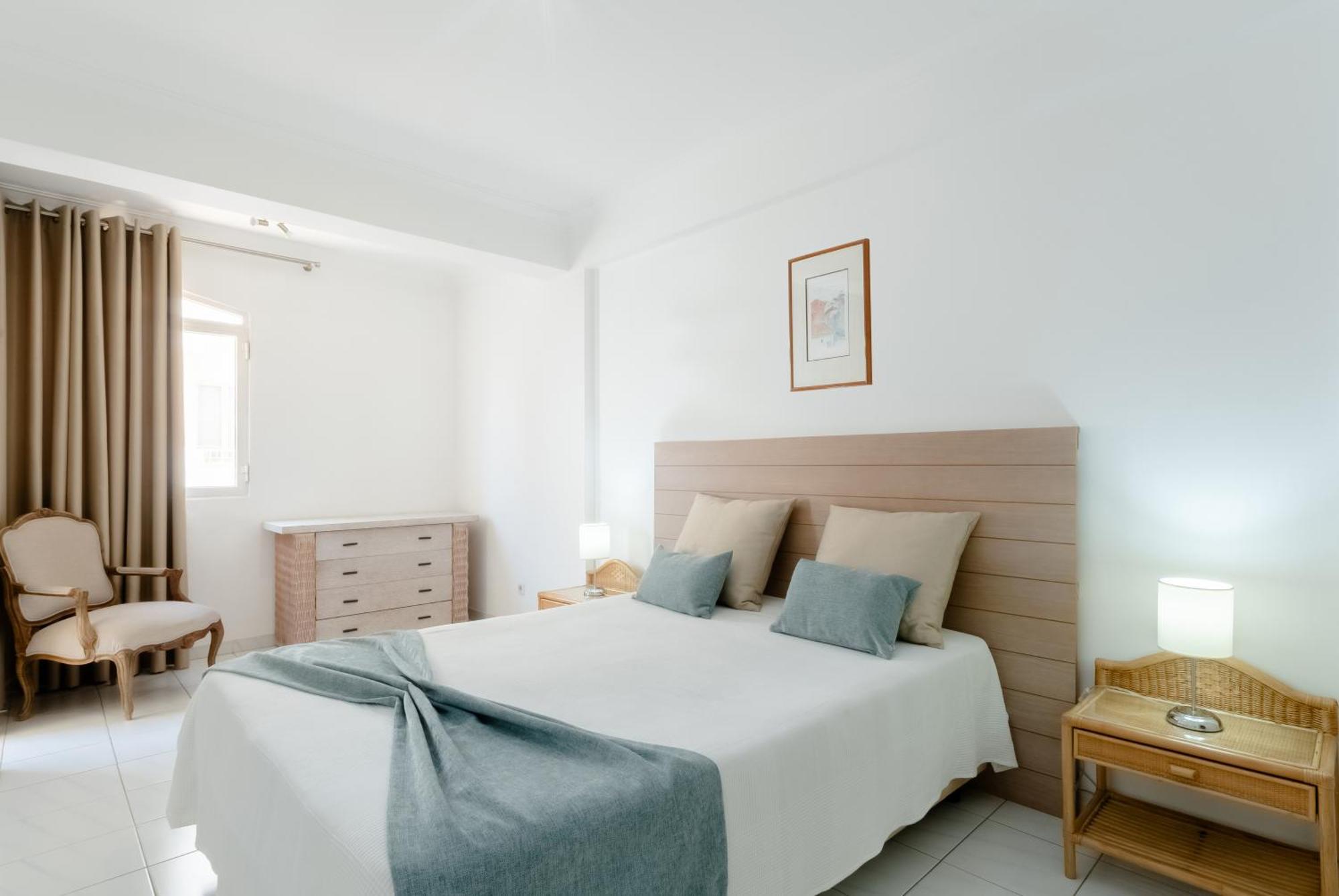 Atlantida By Garvetur Apartment Quarteira Exterior photo